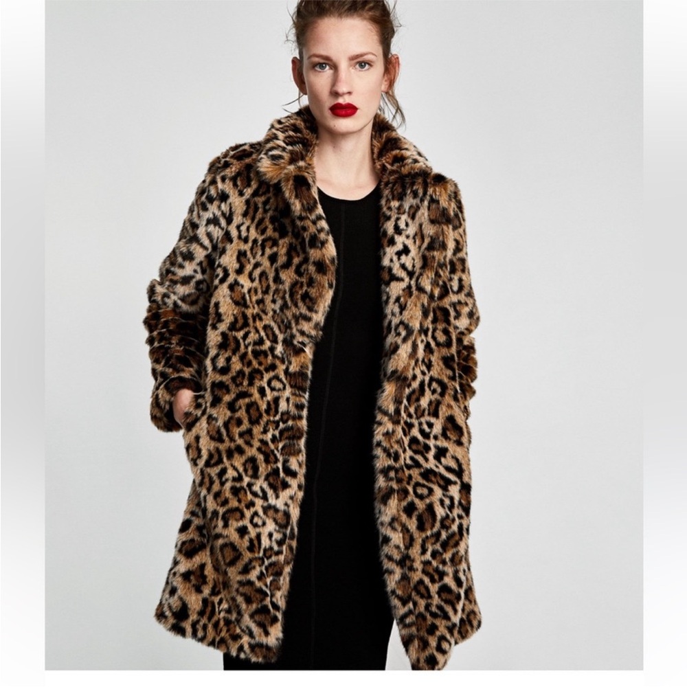 SALE💫Zara leopard faux fur coat